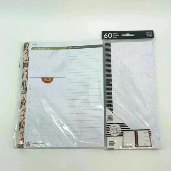 The Happy Planner®  Dotty Folded Filler Paper - Picture 1 of 2